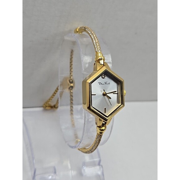 Diao Feudi Womens Hexagonal Bracelet Watch Gold Tone Crystals Dainty New Battery - Picture 3 of 11